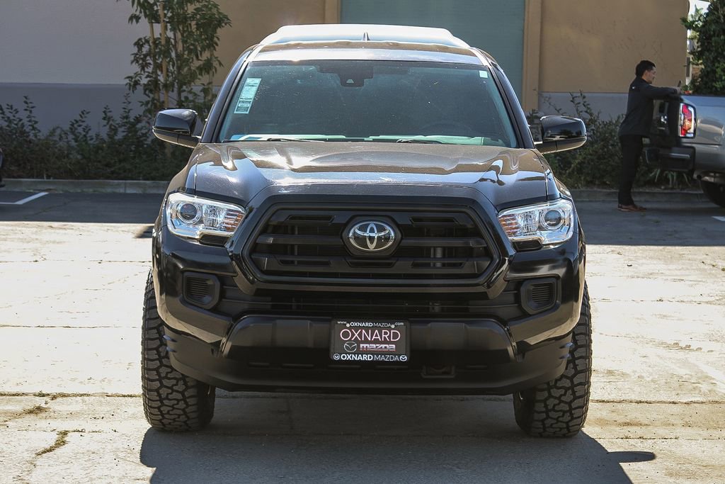 Used 2018 Toyota Tacoma SR w/ SR Convenience Package image 2
