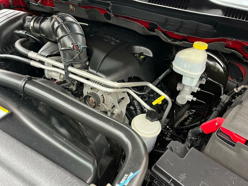 Used 2012 RAM 1500 Express w/ ST Popular Equipment Group AWD/4WD image 30