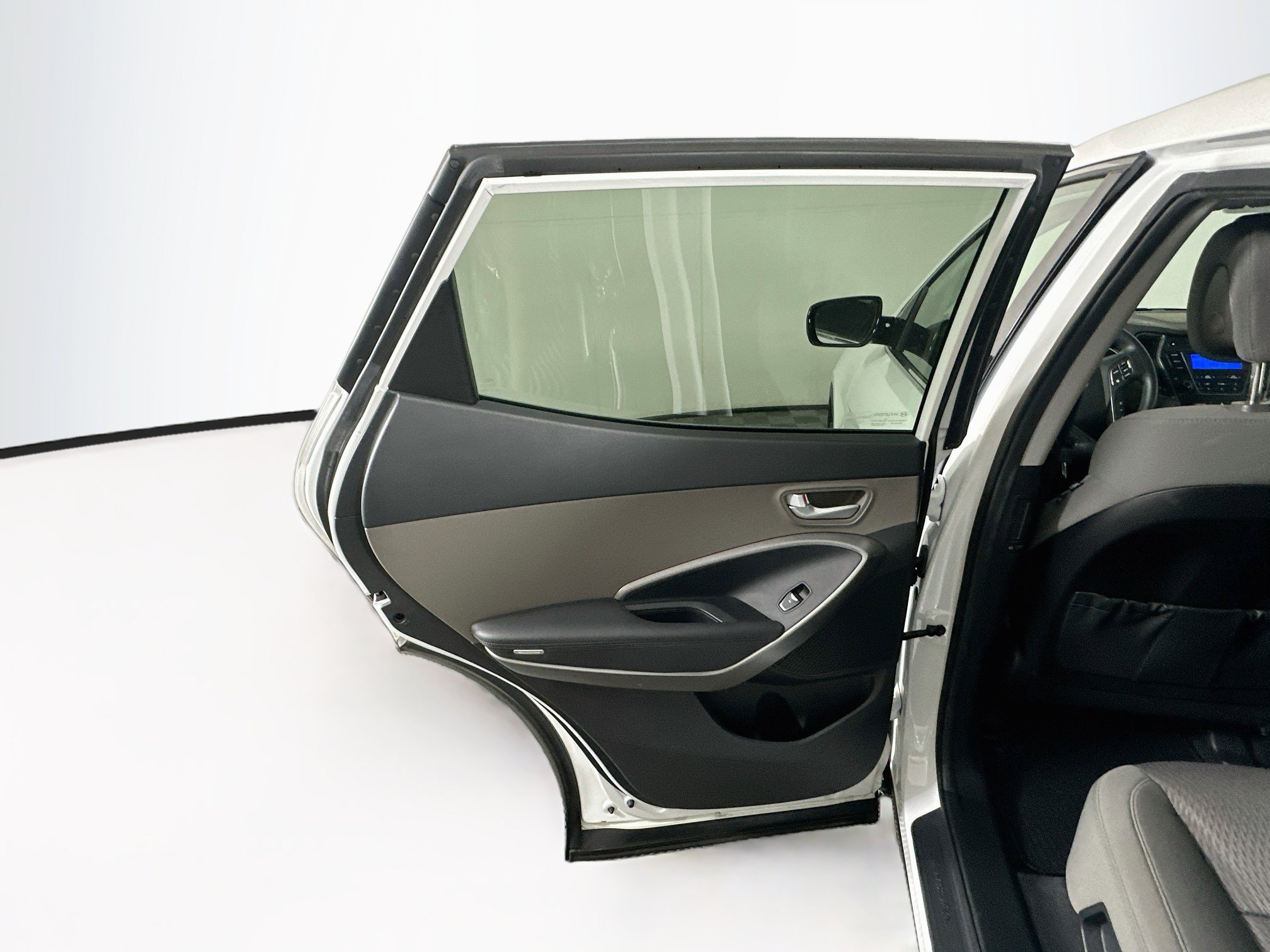 Used 2014 Hyundai Santa Fe Sport FWD image 24