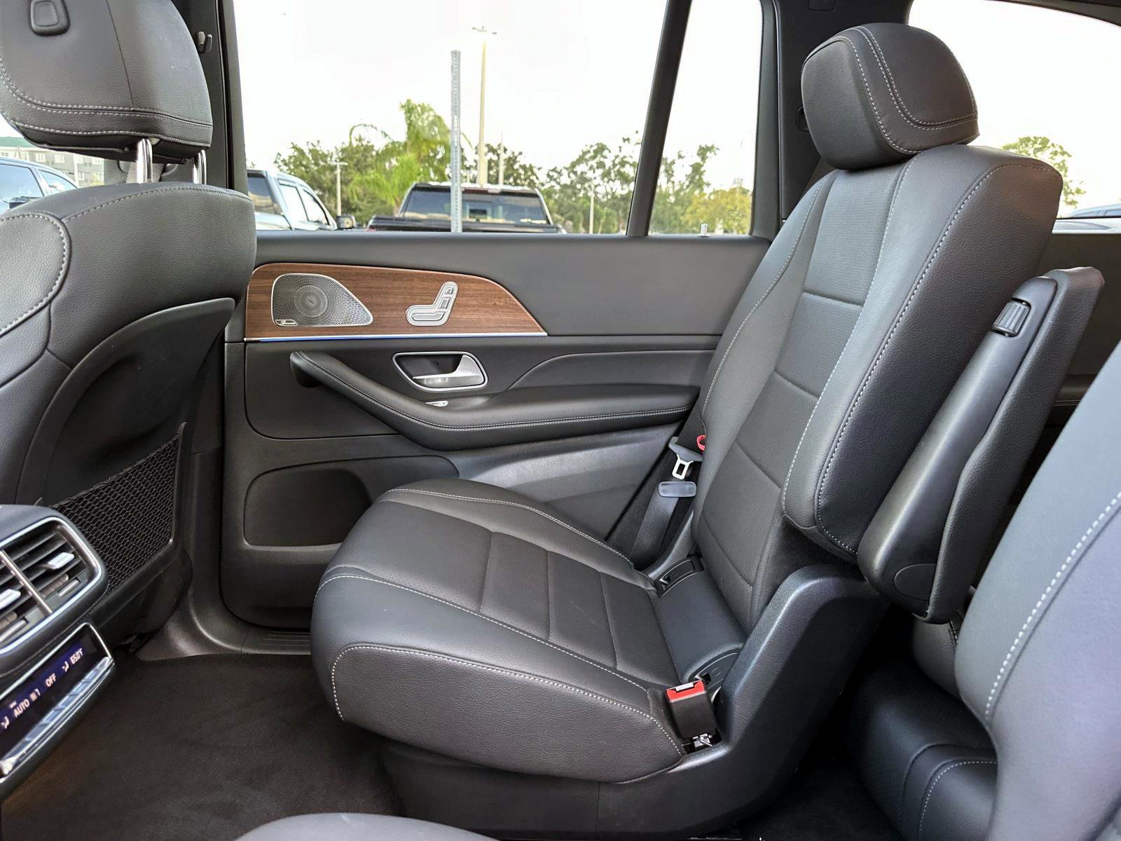 Certified 2025 Mercedes-Benz GLS 450 4MATIC image 14