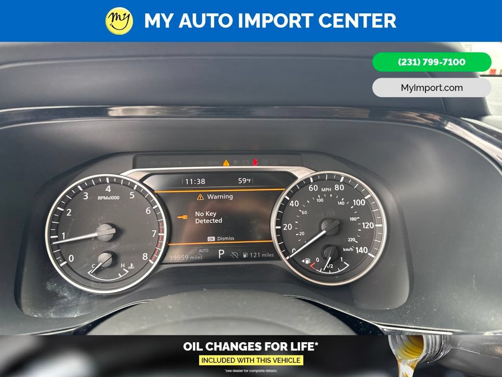 Used 2024 Nissan Pathfinder SL AWD/4WD image 18