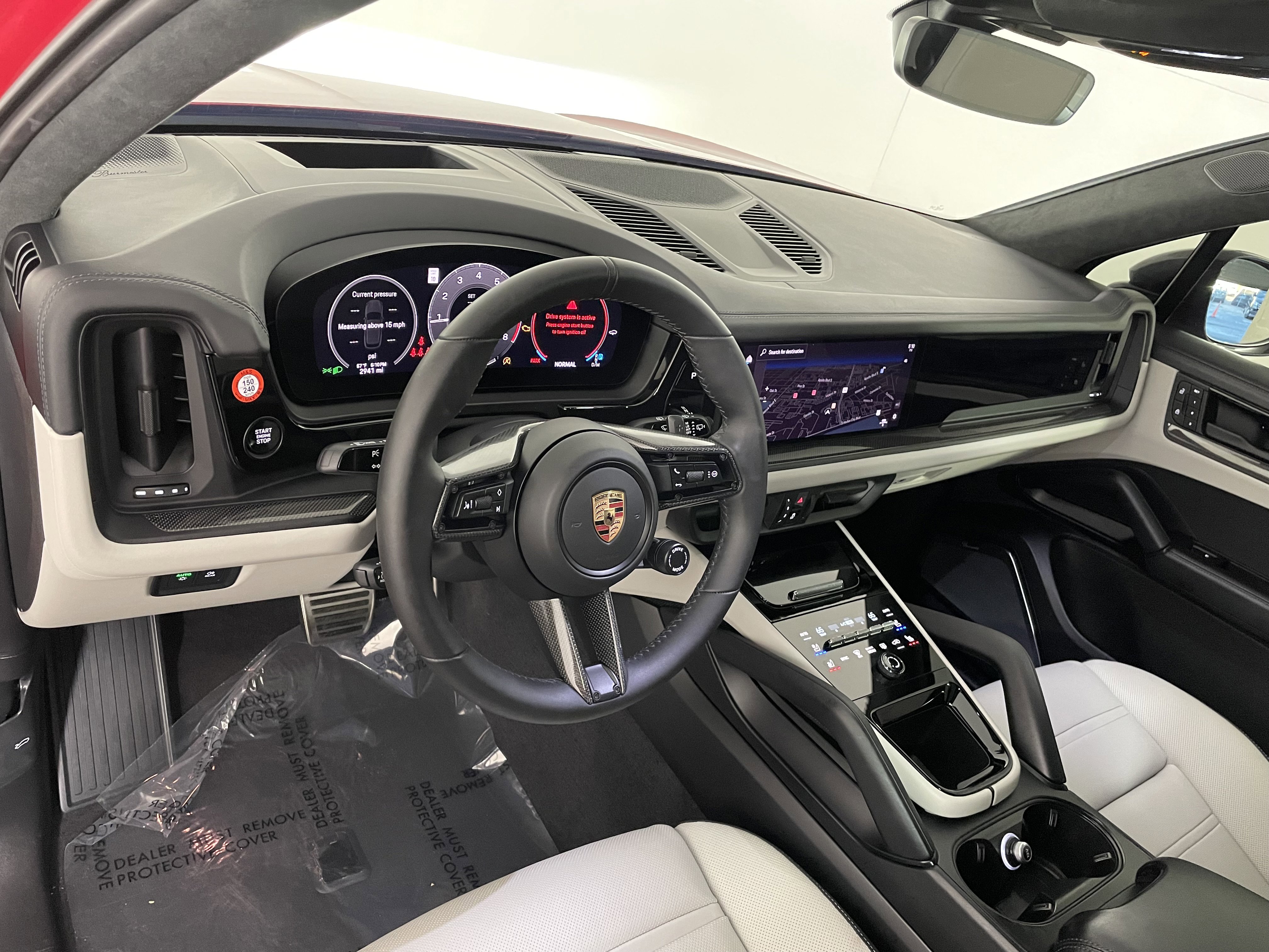 Used 2025 Porsche Cayenne GTS image 4