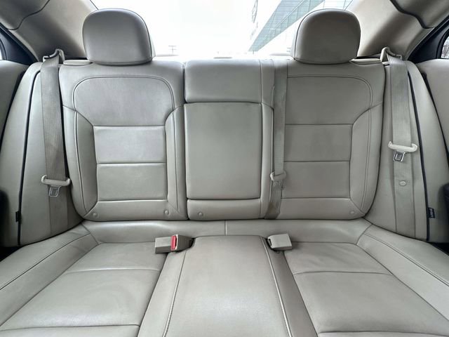 Used 2013 Chevrolet Malibu LTZ image 47
