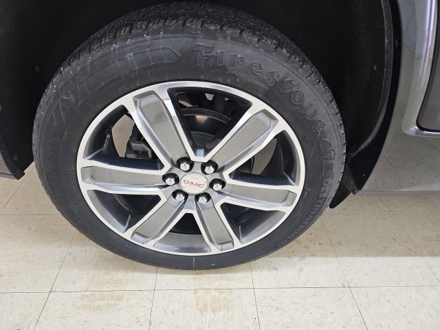 Used 2018 GMC Acadia Denali image 24