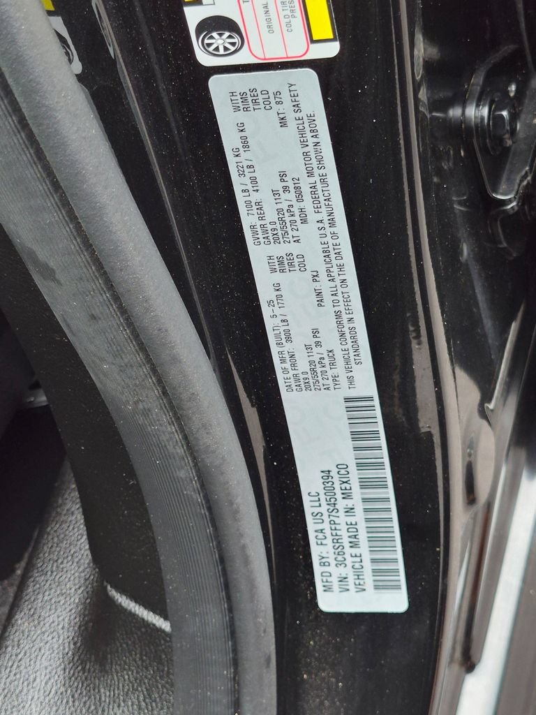 Used 2025 RAM 1500 Big Horn AWD/4WD image 29