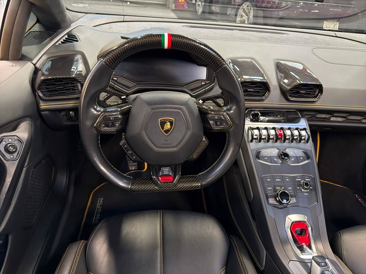 Used 2016 Lamborghini Huracan LP 610-4 AWD/4WD image 20