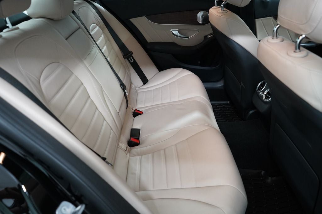 Used 2021 Mercedes-Benz C 300 4MATIC Sedan image 29
