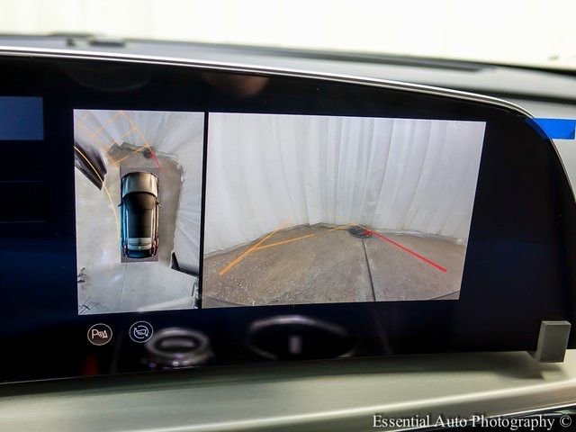 New 2025 Cadillac Lyriq Luxury w/ LPO, Floor Liner Package image 17