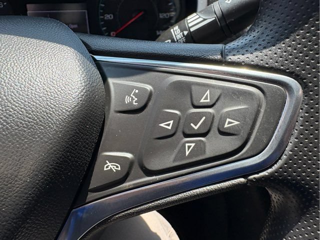 Used 2022 Chevrolet Malibu LT FWD image 27