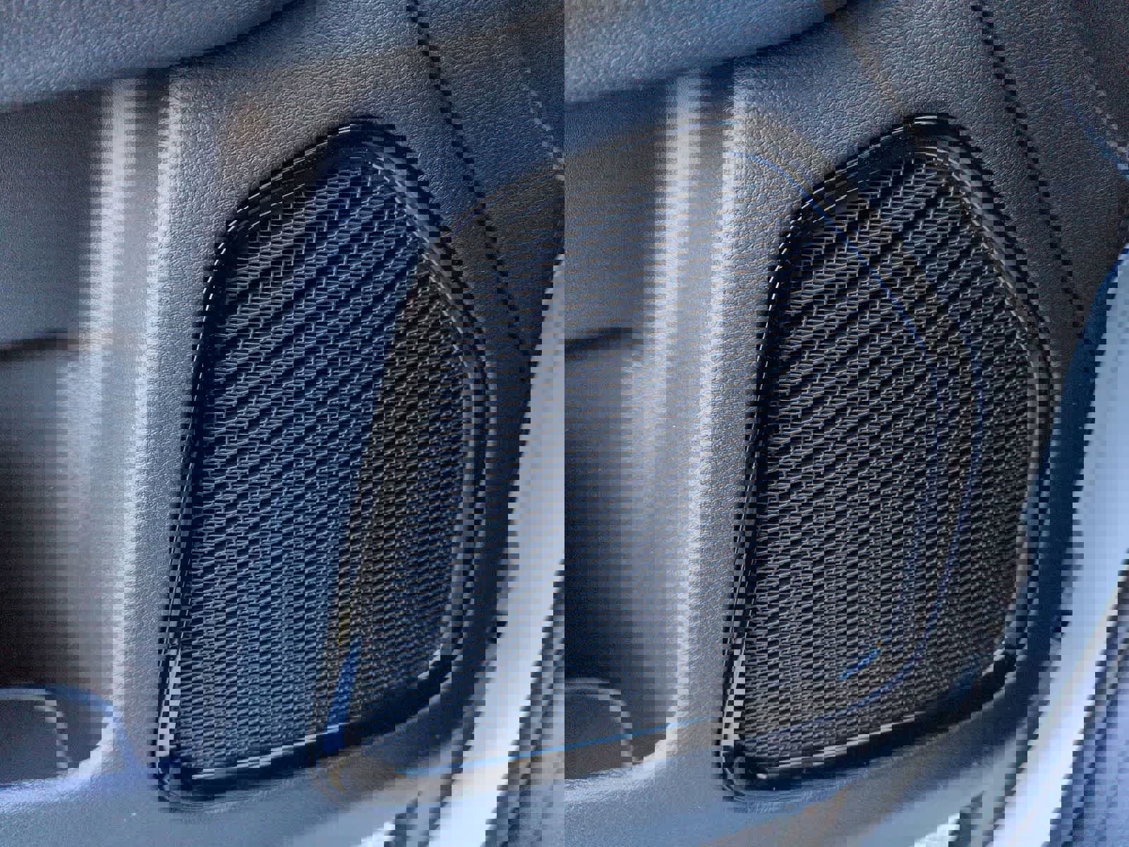 New 2026 Jeep Compass Latitude image 19