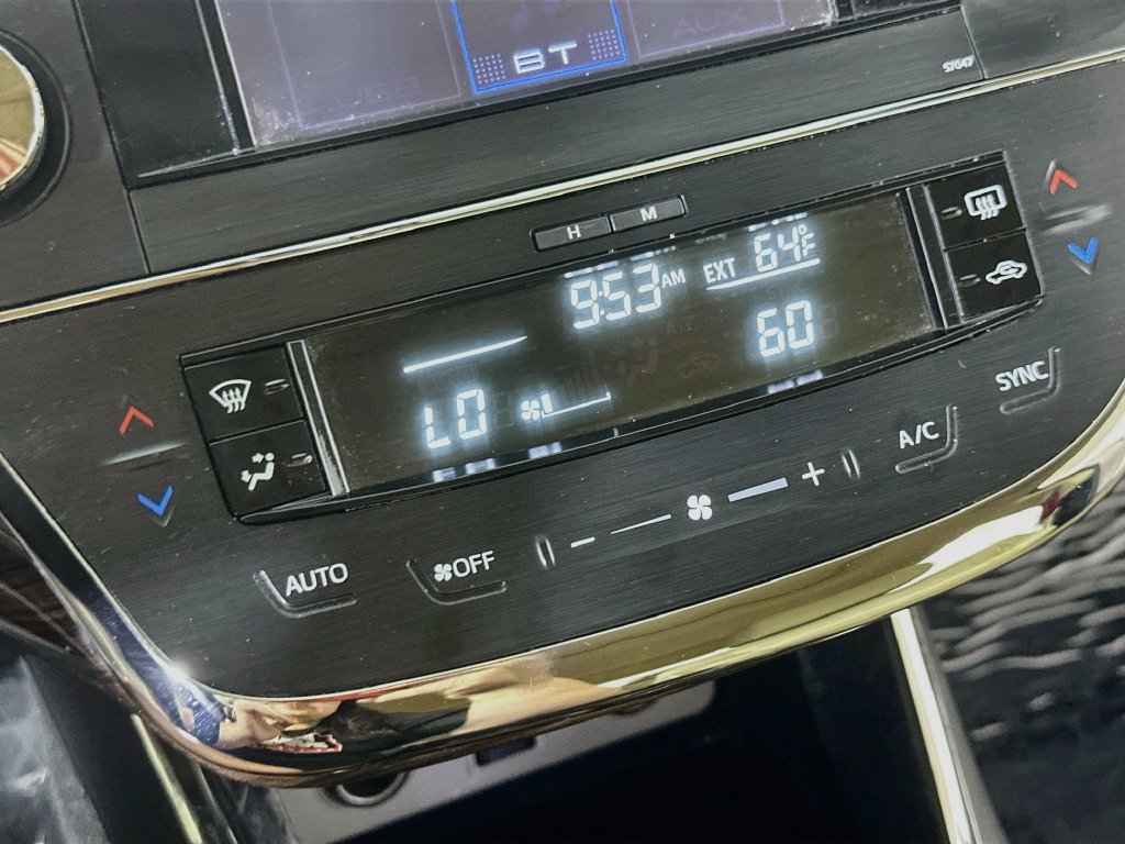 Used 2014 Toyota Avalon XLE Premium FWD image 28
