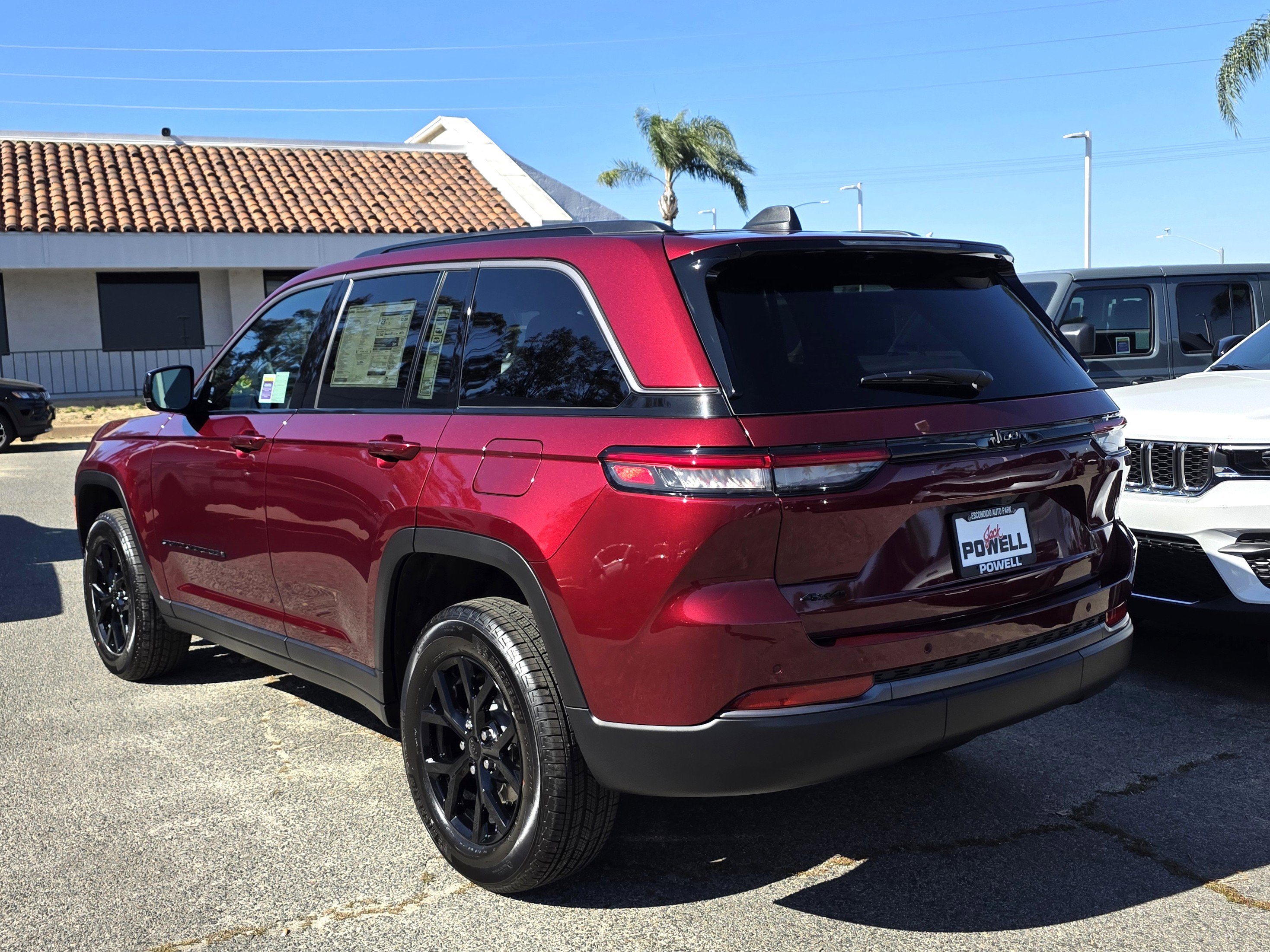 New 2026 Jeep Grand Cherokee Altitude AWD/4WD image 3