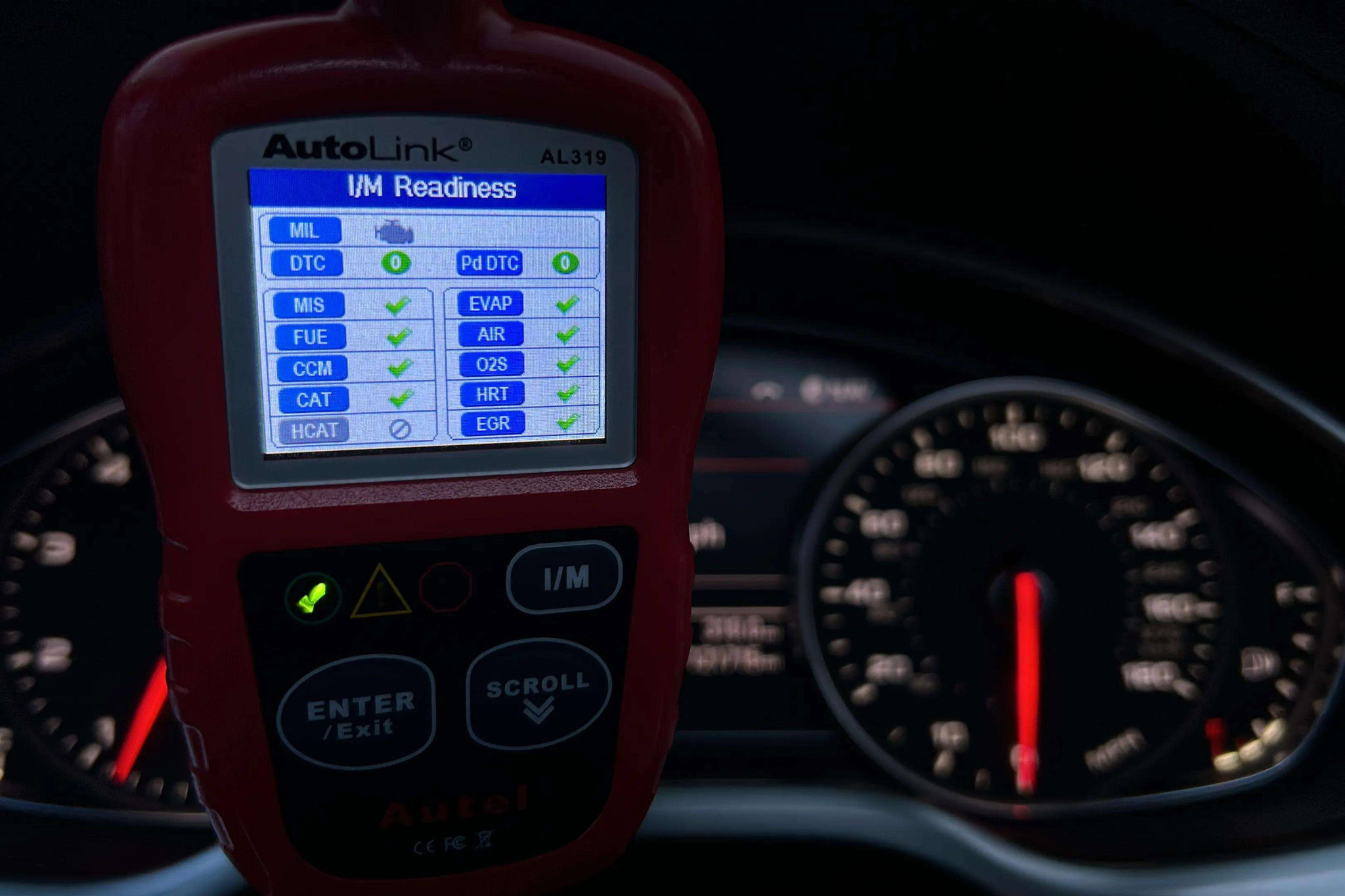 Used 2011 Audi A8 4.2 image 16