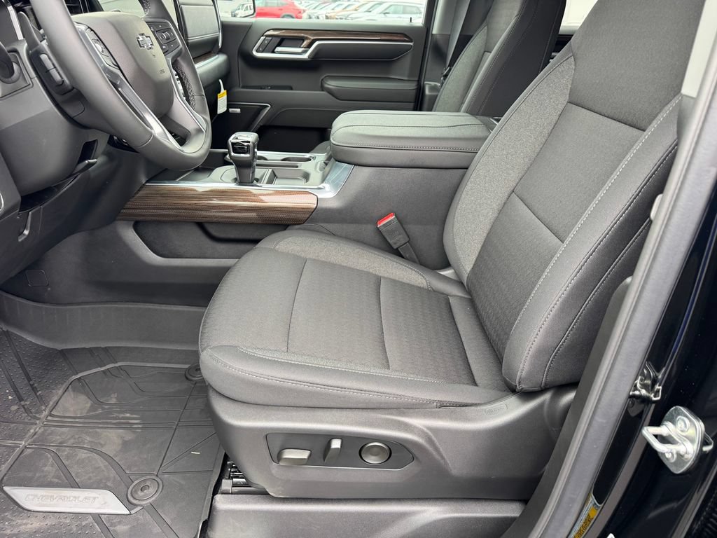 New 2026 Chevrolet Silverado 1500 RST w/ Safety Package AWD/4WD image 17