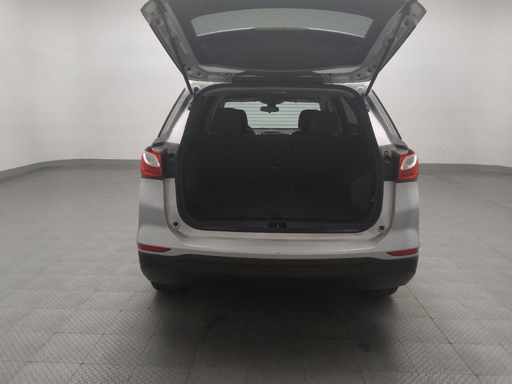 Used 2021 Chevrolet Equinox LS w/ LS Convenience Package FWD image 29