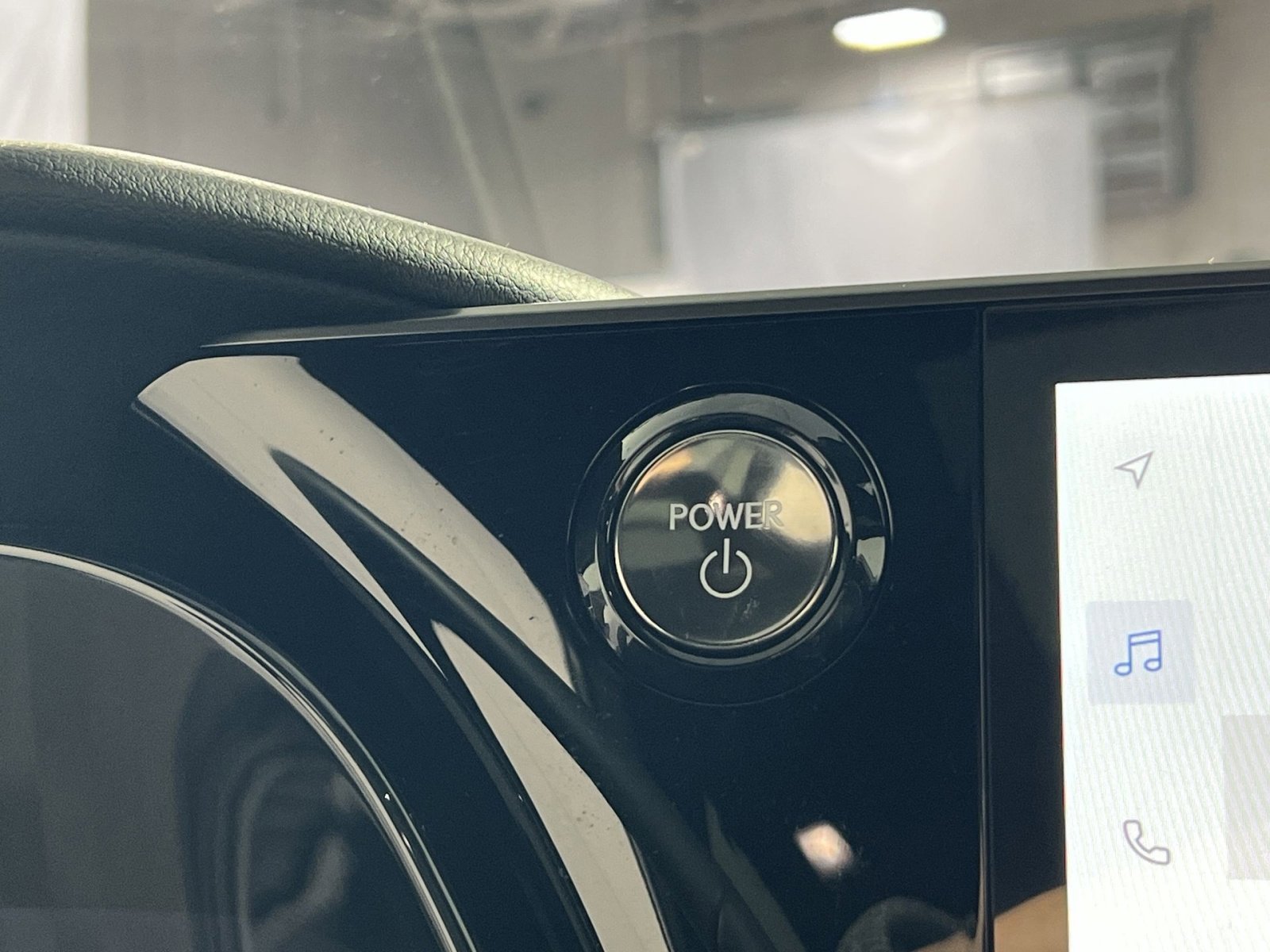 Used 2026 Lexus TX 550h AWD Plug-In Hybrid image 35