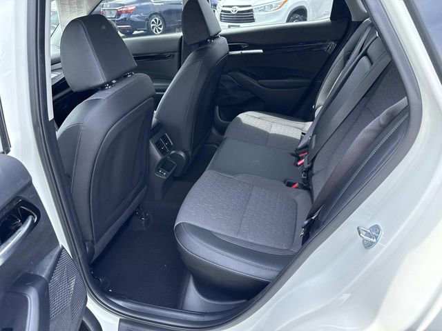 Used 2025 Kia Seltos S FWD image 17