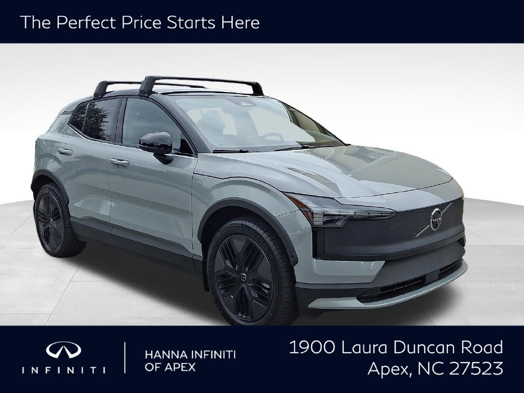 Used 2026 Volvo EX30 Cross Country Ultra w/ Protection Package Premier AWD/4WD image 1