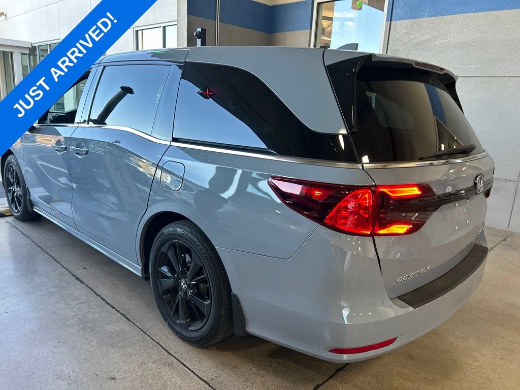 Used 2024 Honda Odyssey Sport image 4