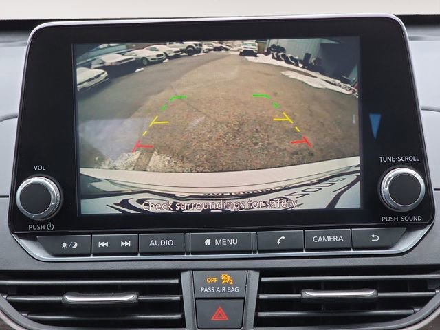 Used 2024 Nissan Altima 2.5 SV image 24