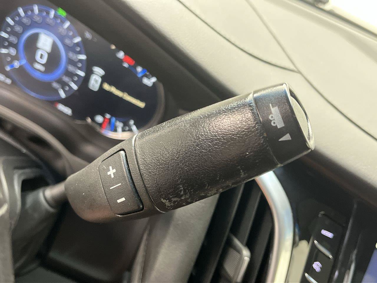 Used 2019 Cadillac Escalade Luxury AWD/4WD image 28