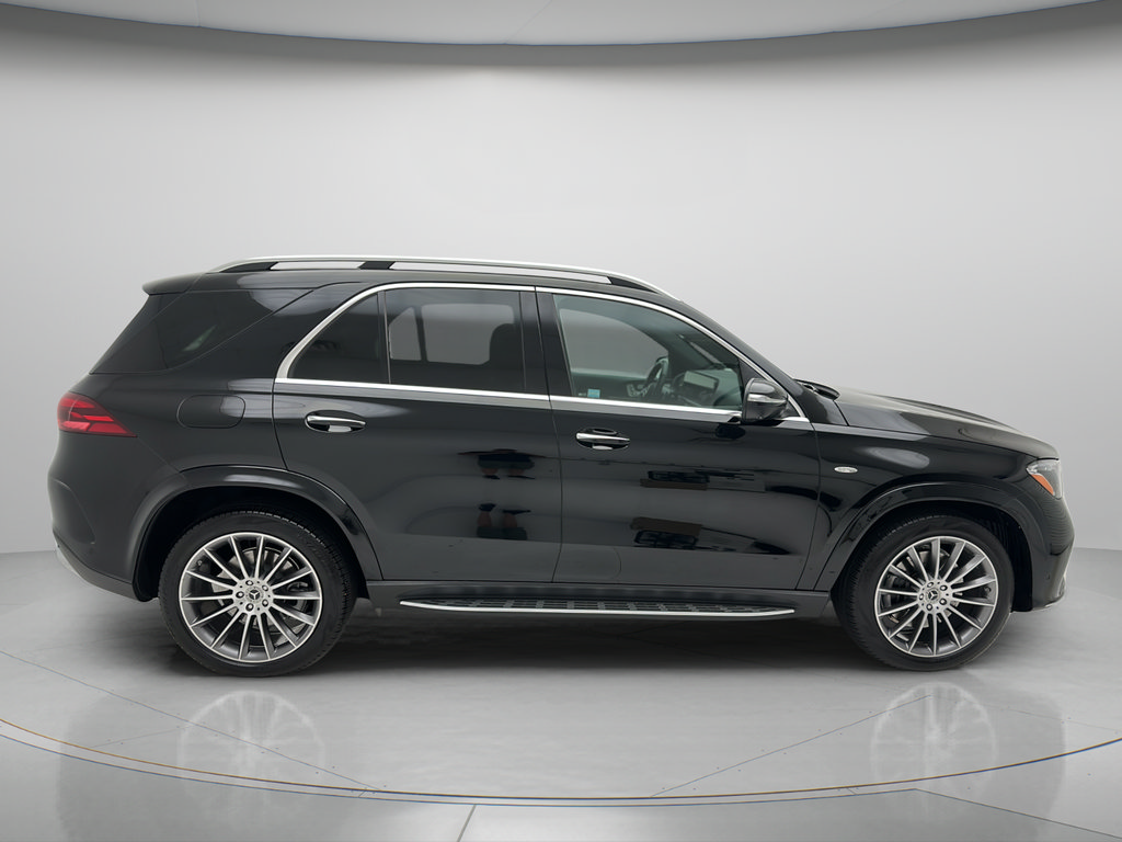 Used 2025 Mercedes-Benz GLE 450e 4MATIC image 6