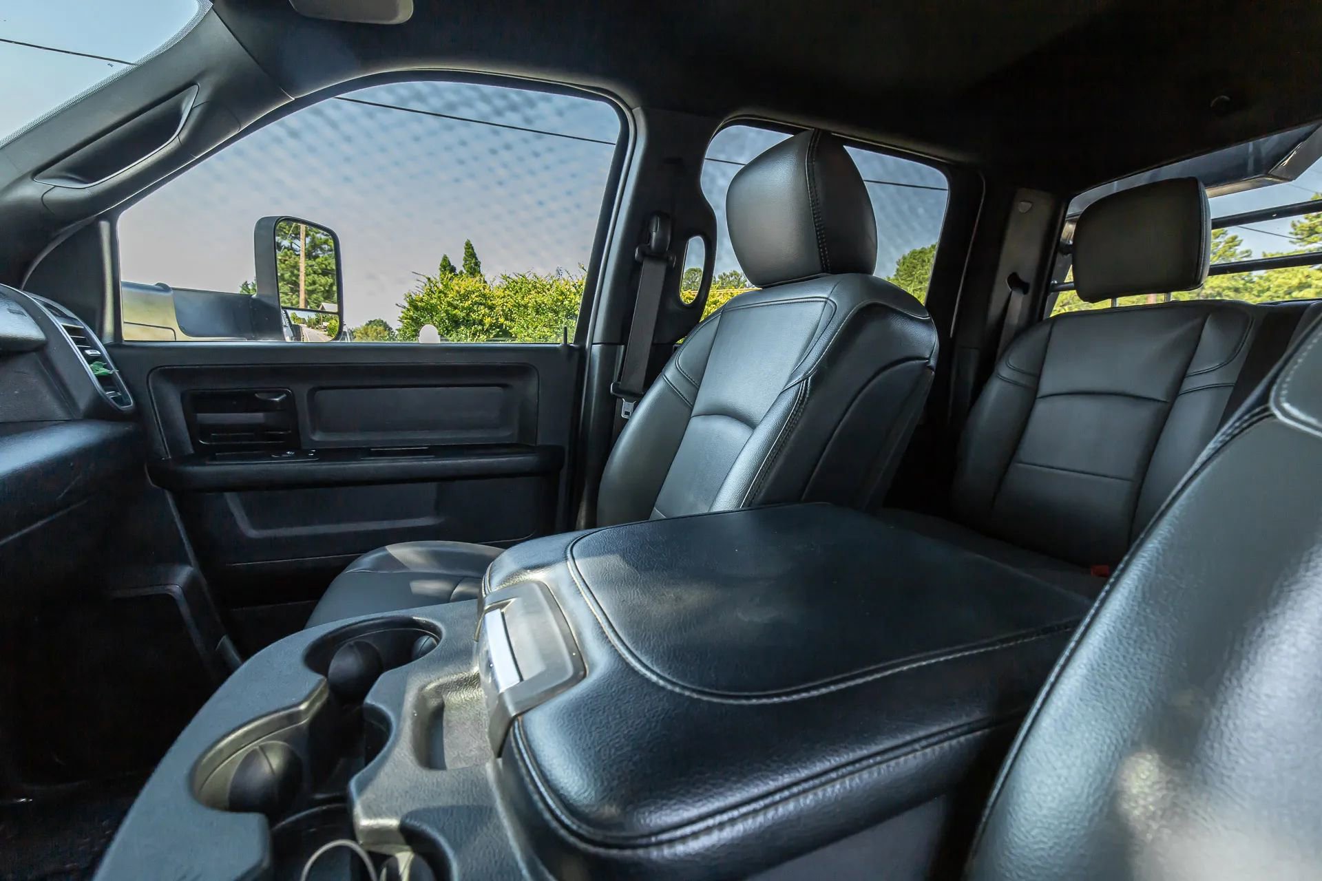 Used 2021 RAM 3500 Tradesman w/ Max Tow Package image 17
