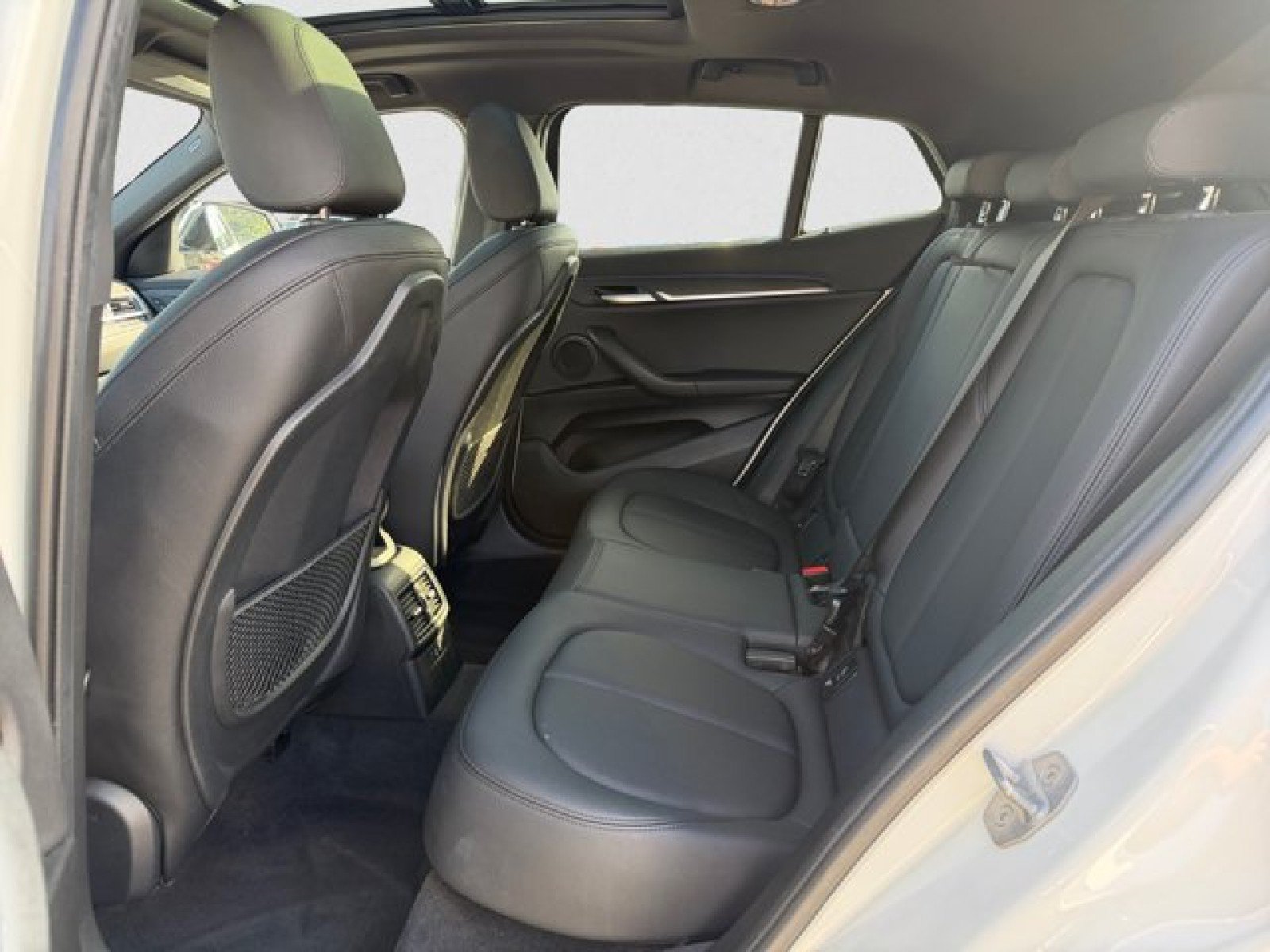 Used 2019 BMW X2 sDrive28i w/ Convenience Package FWD image 18