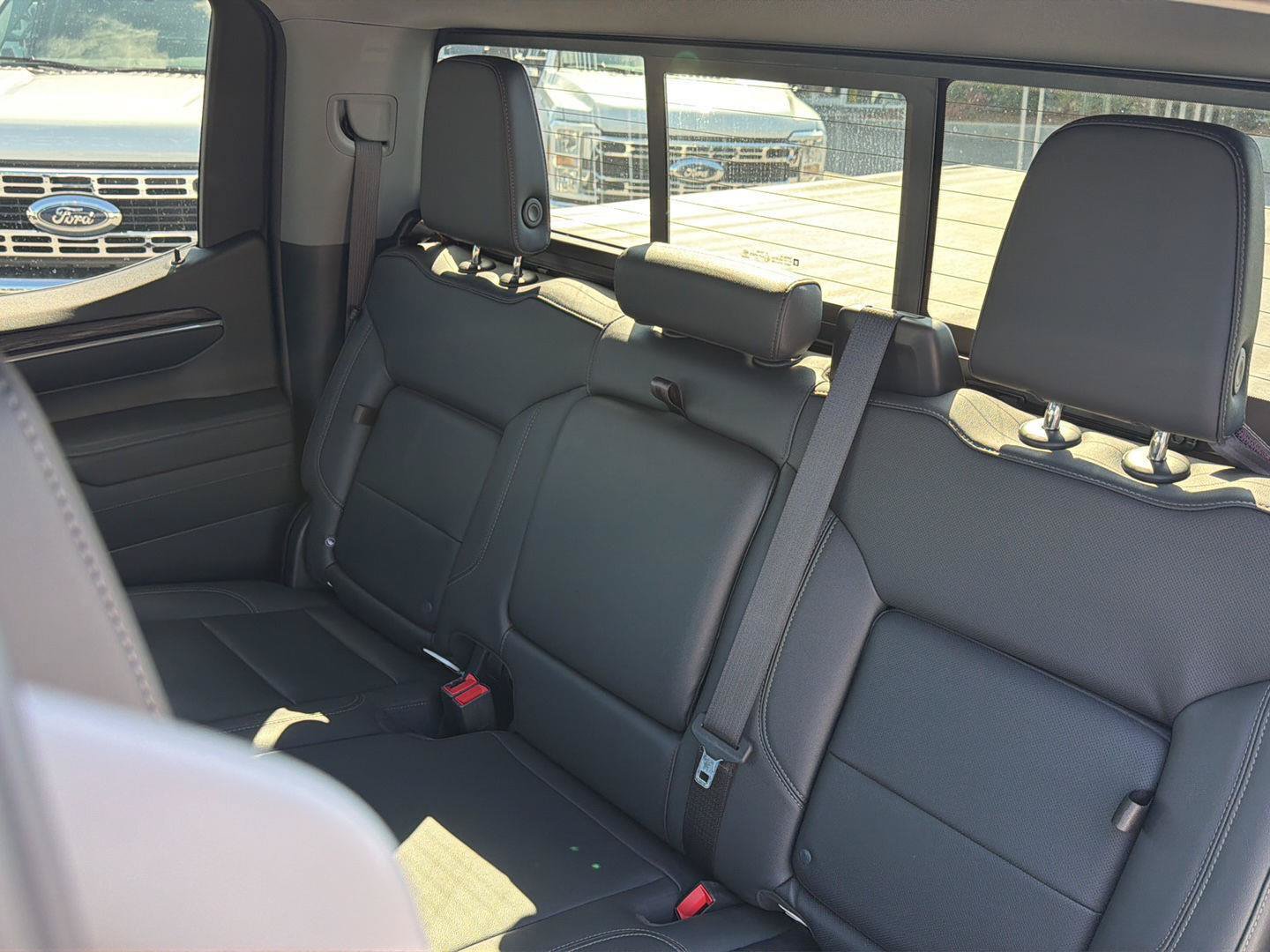Used 2023 Chevrolet Silverado 1500 LTZ AWD/4WD image 34