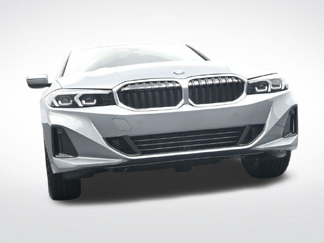 New 2026 BMW 330i xDrive Sedan w/ Premium Package AWD/4WD image 41