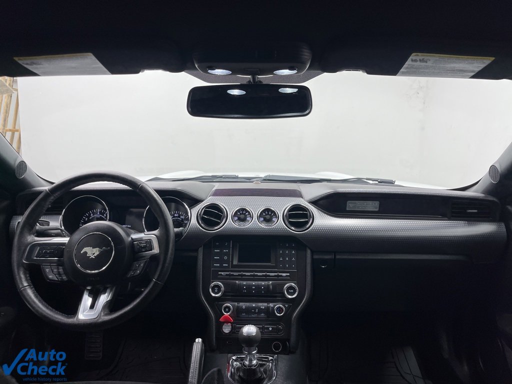 Used 2017 Ford Mustang GT w/ GT Performance Package image 18