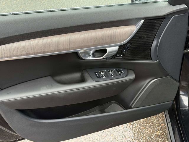 Used 2023 Volvo S90 B6 Plus w/ Protection Package Premier image 9