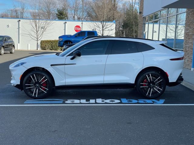 Used 2023 Aston Martin DBX AWD/4WD image 16