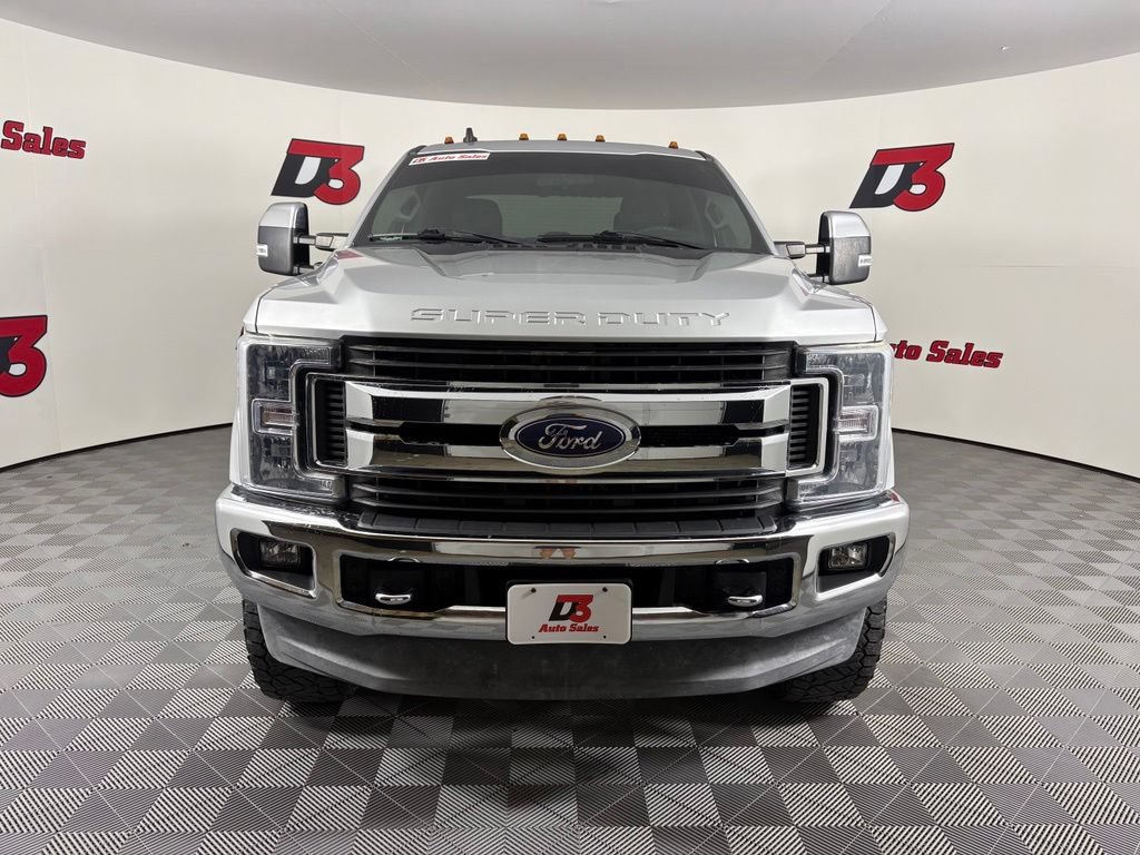 Used 2019 Ford F250 XLT w/ XLT Premium Package AWD/4WD image 11