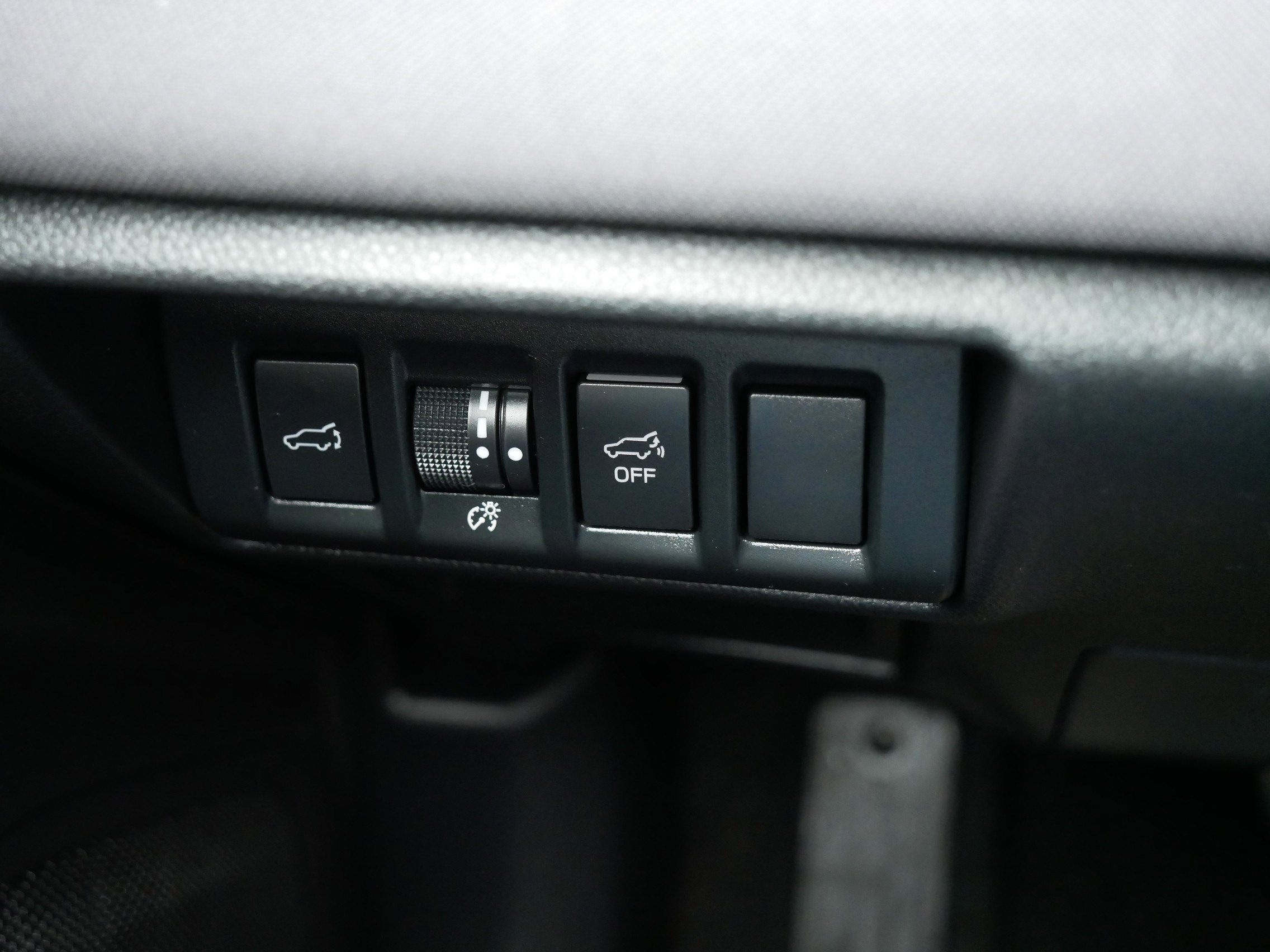 Used 2025 Subaru Outback Premium image 26