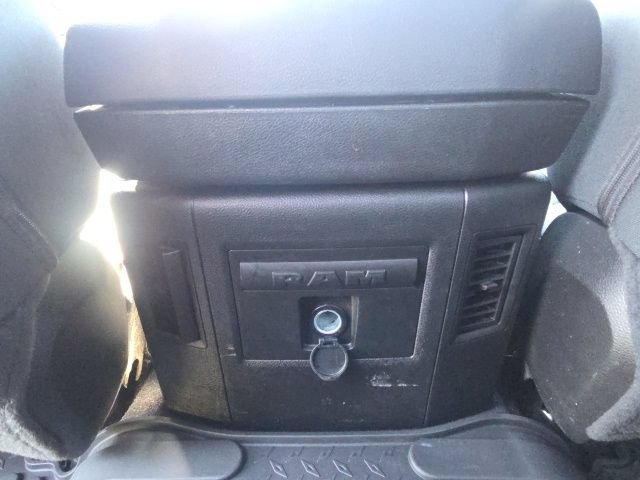 Used 2022 RAM 1500 Warlock AWD/4WD image 16