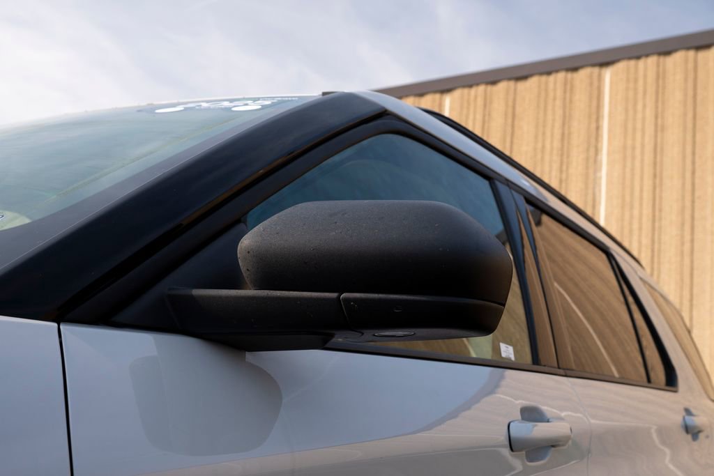 Used 2025 Ford Explorer Active image 10