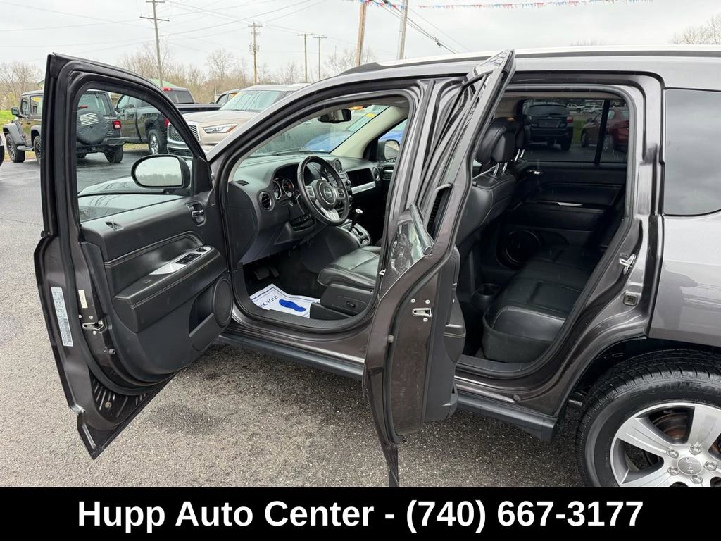 Used 2017 Jeep Compass High Altitude AWD/4WD image 7