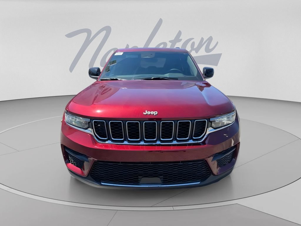 New 2026 Jeep Grand Cherokee Laredo X RWD image 2