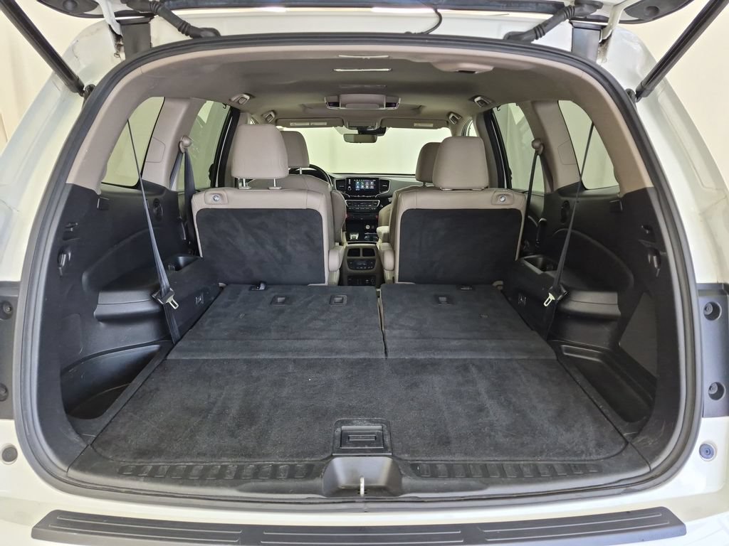 Used 2019 Honda Pilot Touring image 32