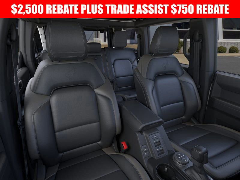 New 2025 Ford Bronco Outer Banks w/ Sasquatch Package image 10