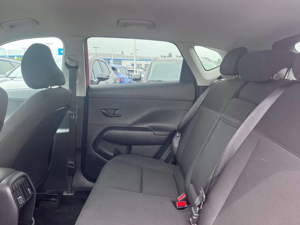 Used 2024 Hyundai Kona SEL AWD/4WD image 18