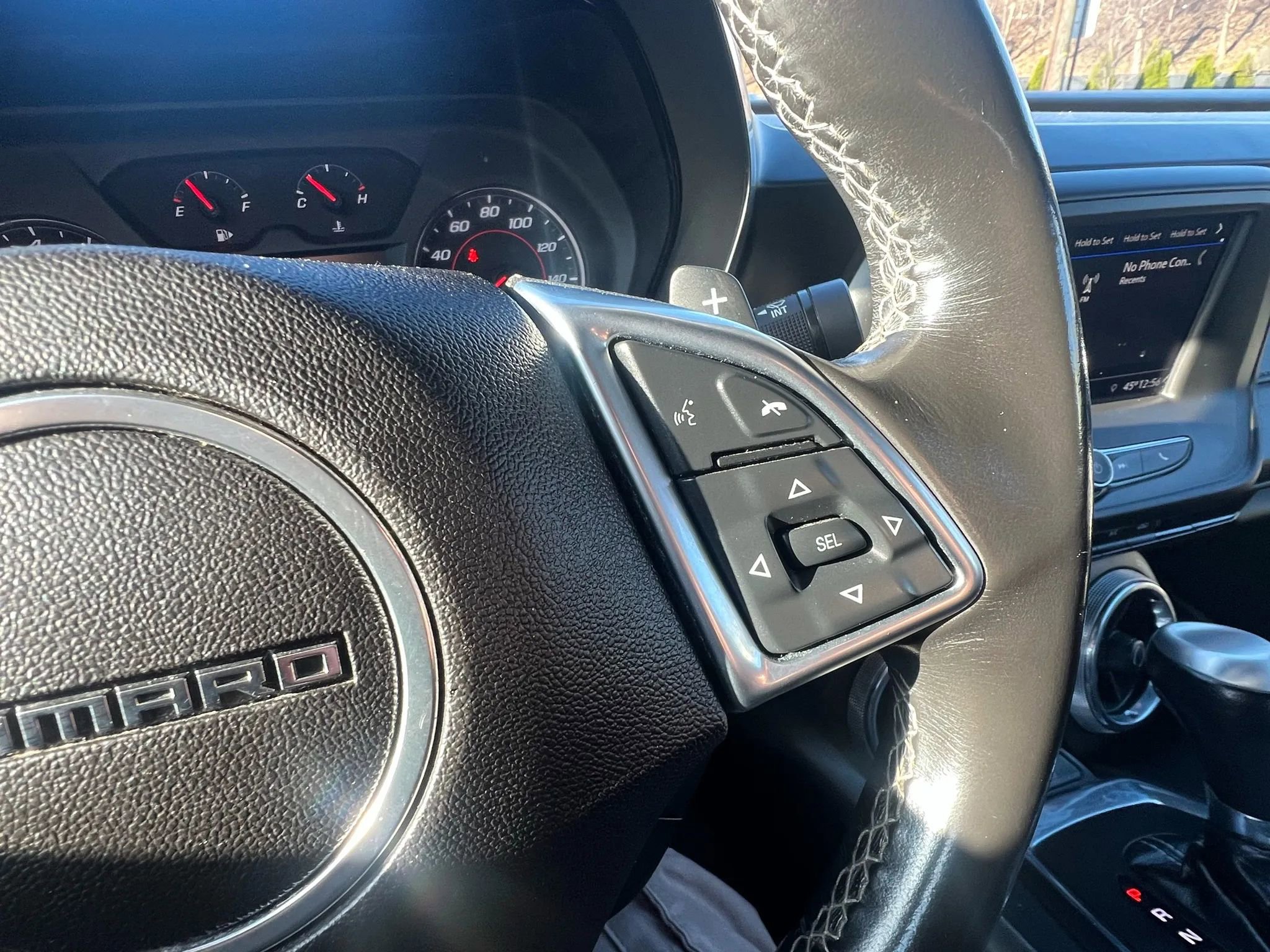 Used 2020 Chevrolet Camaro LT RWD image 15