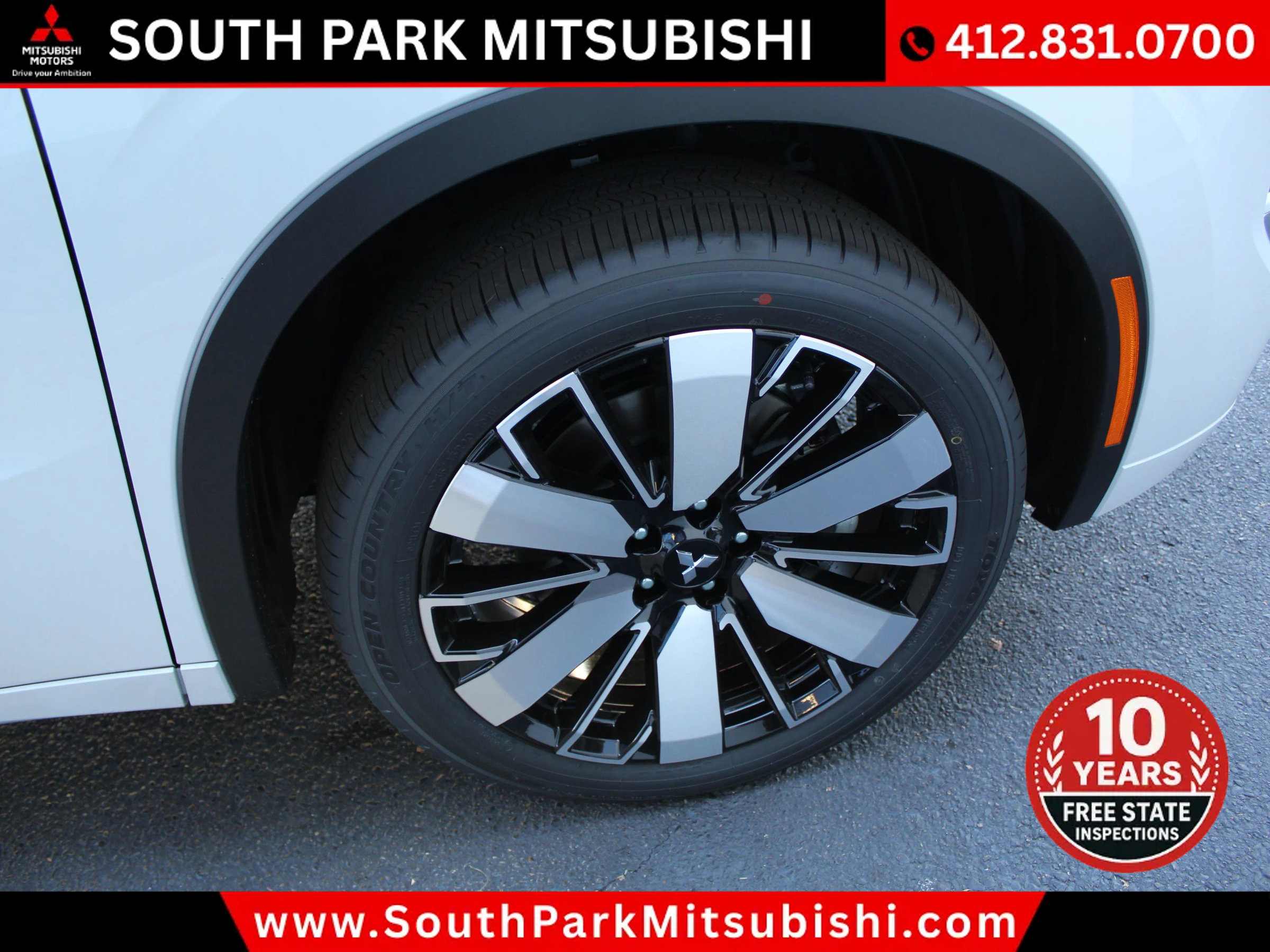New 2025 Mitsubishi Outlander SEL image 28
