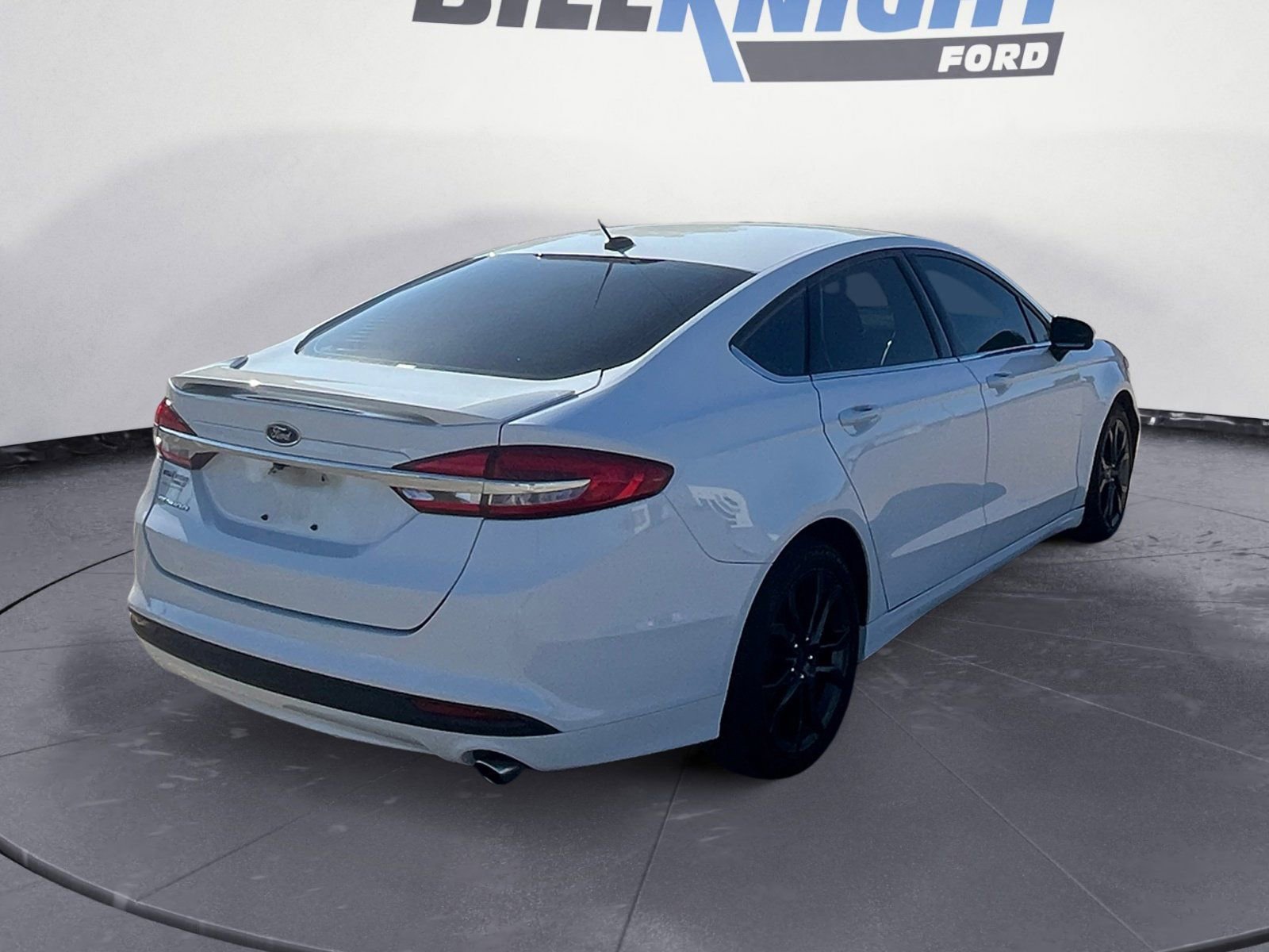 Used 2018 Ford Fusion S w/ Equipment Group 101A image 4