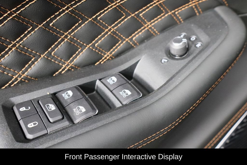 New 2025 Jeep Grand Cherokee L Summit image 24