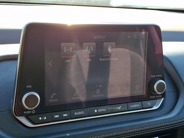 Used 2023 Nissan Rogue SV AWD/4WD image 18
