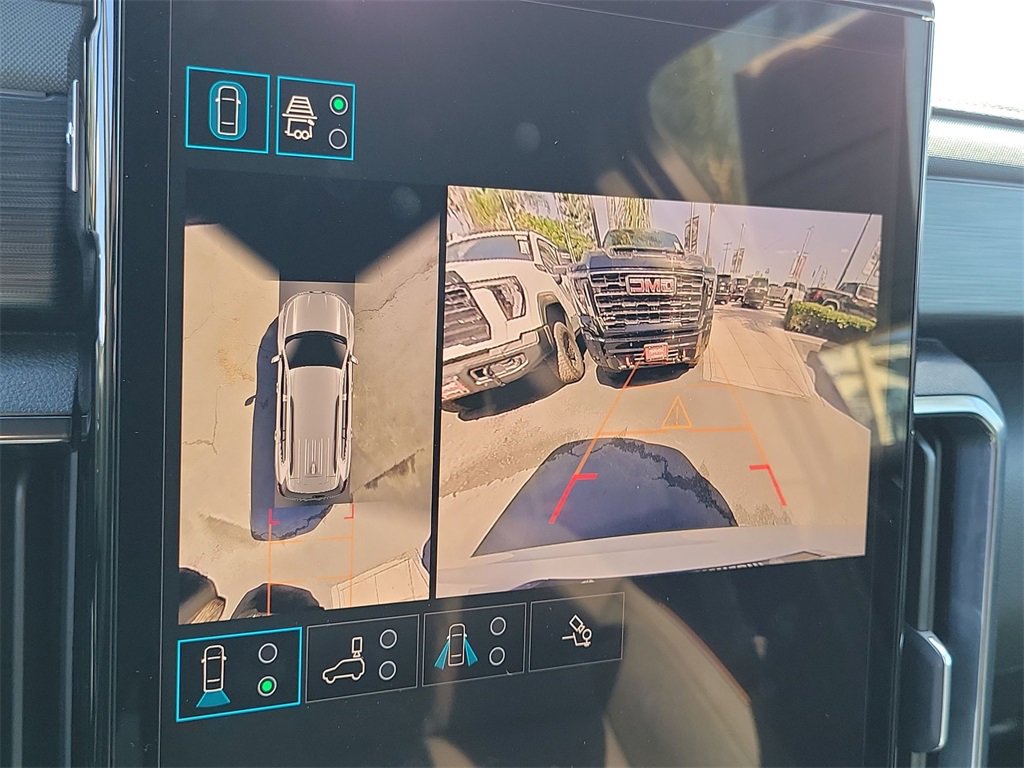 Used 2025 GMC Acadia AT4 image 14