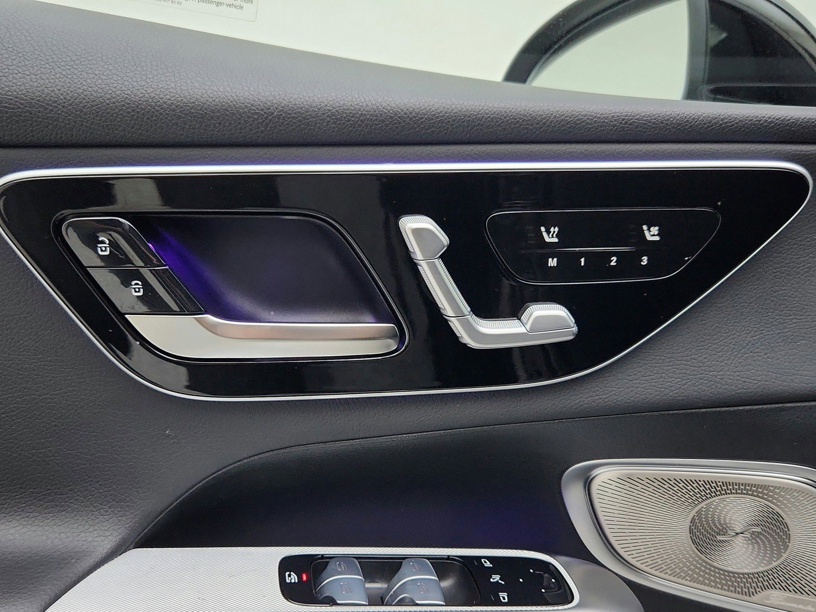 Certified 2026 Mercedes-Benz GLC 300 image 25