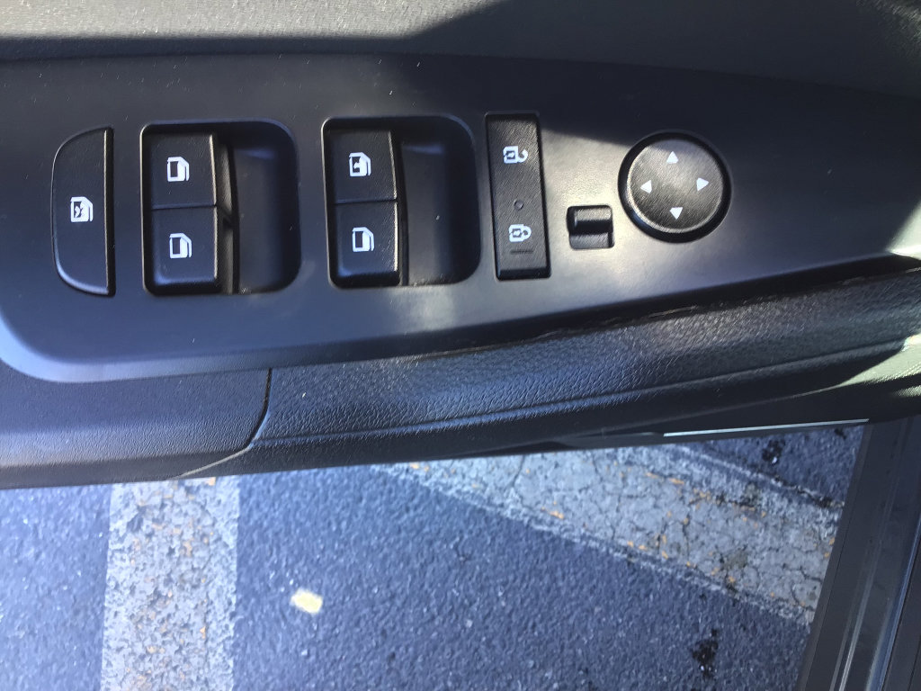 Used 2023 Kia Sportage LX FWD image 8
